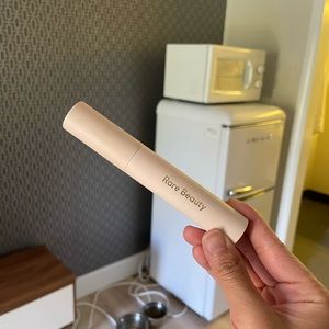 Rare beauty mascara